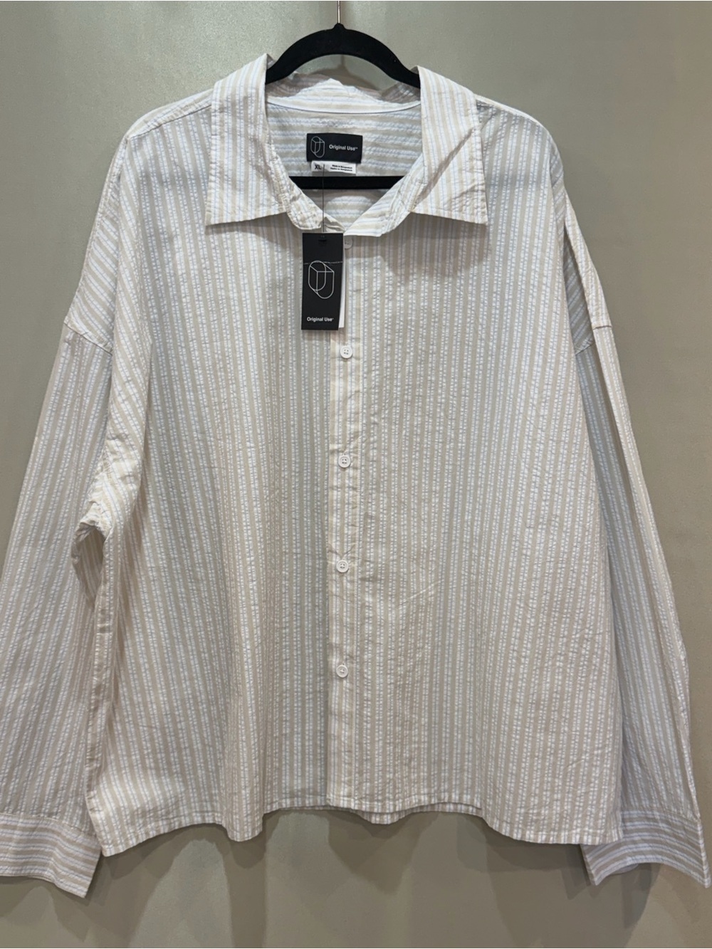 Original Use Cream and White Vertical-Stripe Button Shirt size XL 100 % cotton